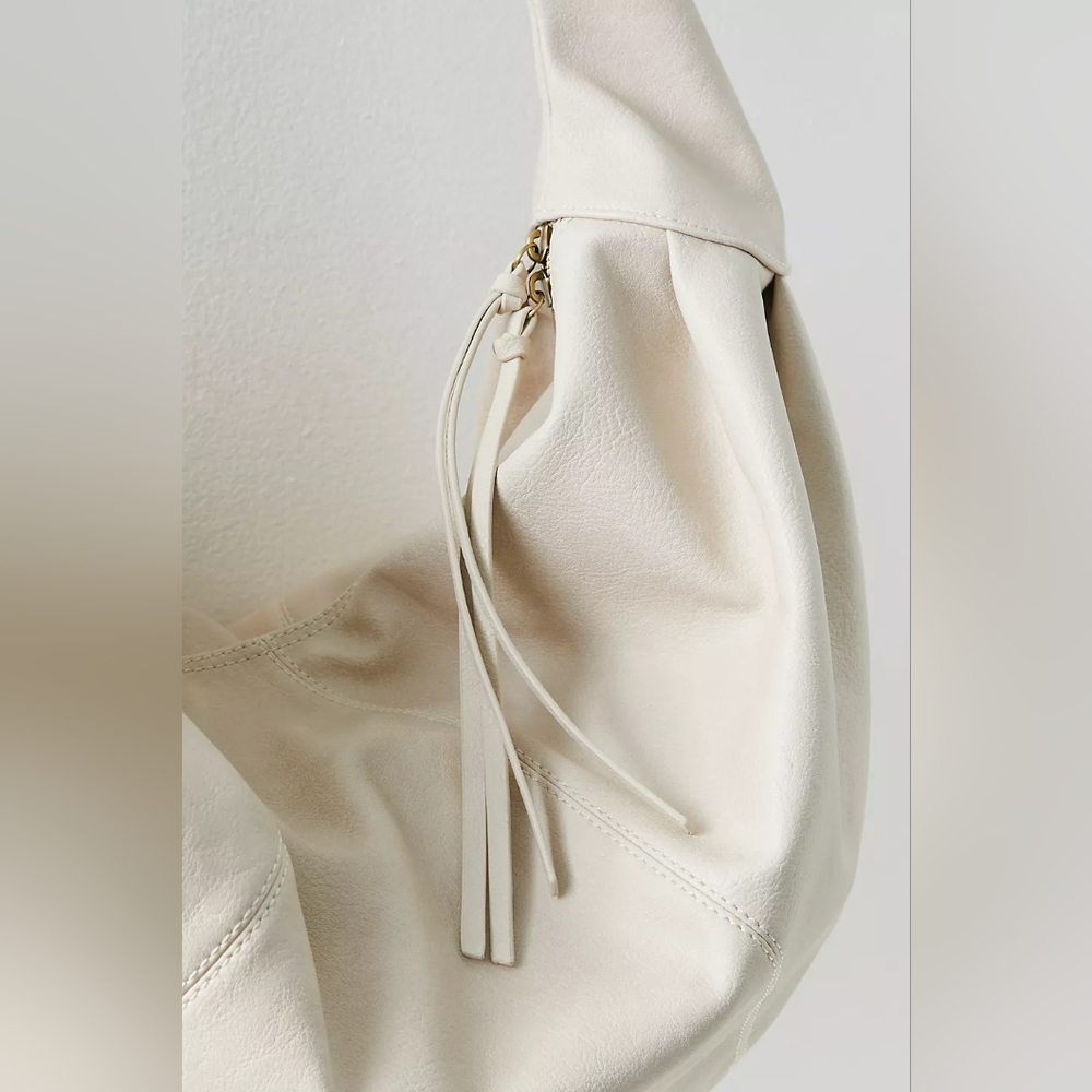 Free People Slouchy Carryall Tote Bag Purse Ivory Cream Brand New In Plastic NWT - Picture 5 of 16